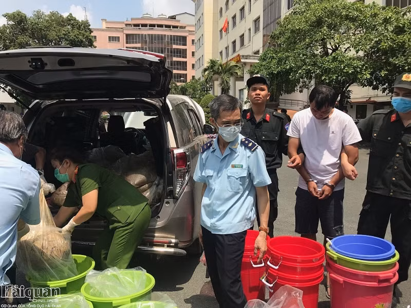 Can canh lo ma tuy tri gia 500 ty dong vua bi bat giu-Hinh-5