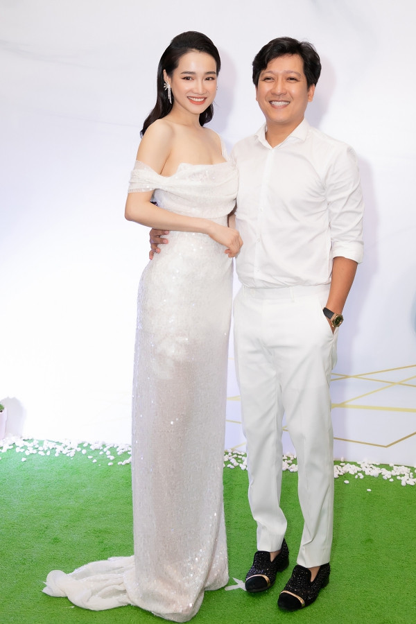 Ngo Kien Huy - Pham Quynh Anh khien Nha Phuong lo dung nhan 'me bim sua'-Hinh-3