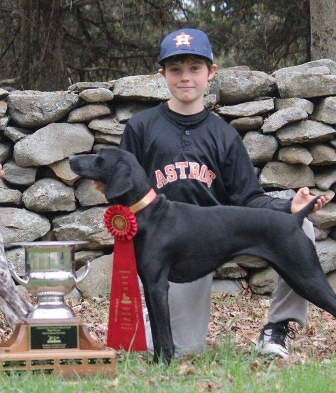 Hai hung be trai mac loi, cho nghiep vu lao vao can xe