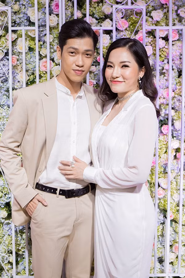 Ly Phuong Chau dang anh tinh tu ben Hien Sen tiet lo dieu bat ngo-Hinh-4