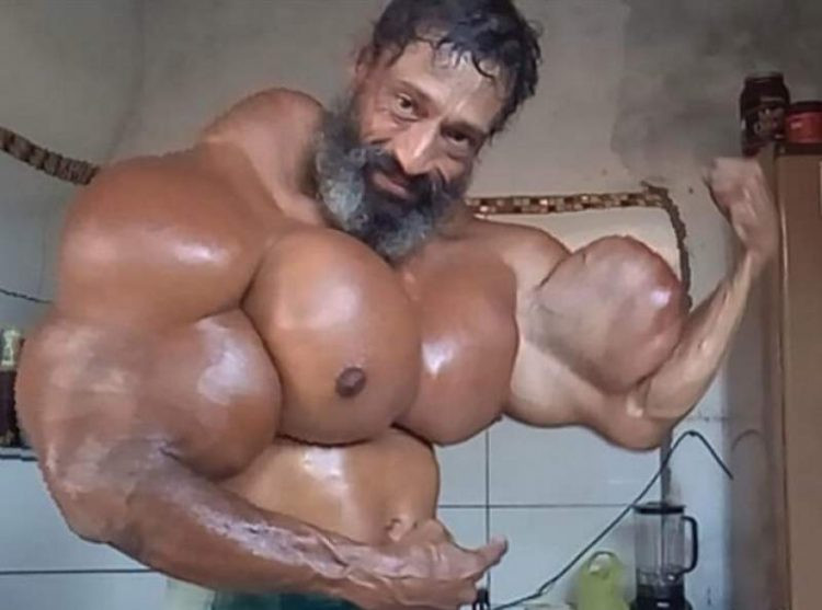 Nguoi dan ong hoa nguoi khong lo theo cach kinh hoang