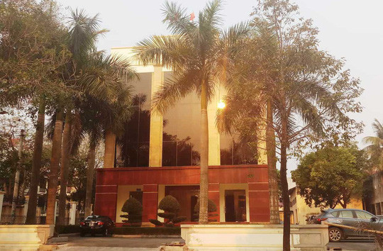 Bat 2 giam doc trong vu 5 can bo TT Thanh Hoa bi khoi to toi nhan hoi lo