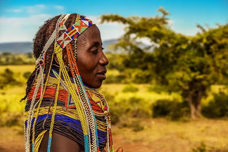 Ghe noi phu nu thich... trat phan bo len toc cho dep-Hinh-2