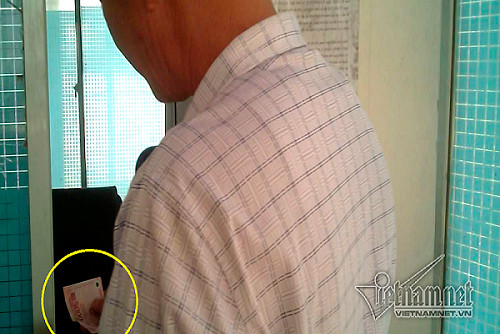 Muon qua cua khau La Lay kho thoat 'luat ngam' tuc anh ach nay?-Hinh-2