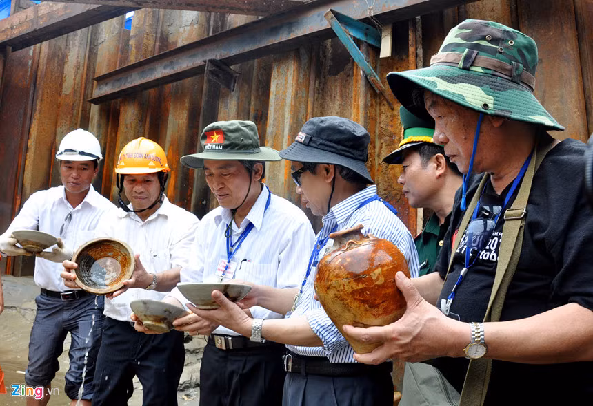 "Nó bị chìm ở vùng biển này chứng tỏ năm xưa nơi đây là điểm giao thương sầm uất, giữ vai trò thương mại quan trọng của khu vực châu Á", TS Việt khẳng định. 