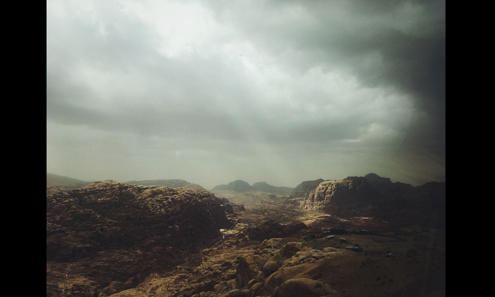 Giải nhất hạng mục phong cảnh thuộc về tác giả Hsueh Isan.