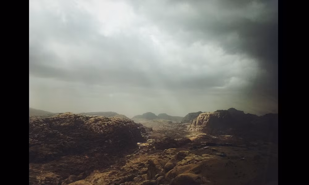 Giải nhất hạng mục phong cảnh thuộc về tác giả Hsueh Isan.