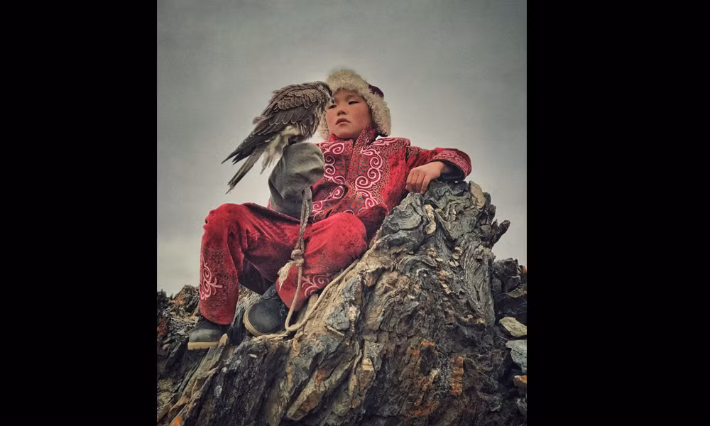 Giải nhất hạng mục chân dung thuộc về tác giả Mona Jumaan.