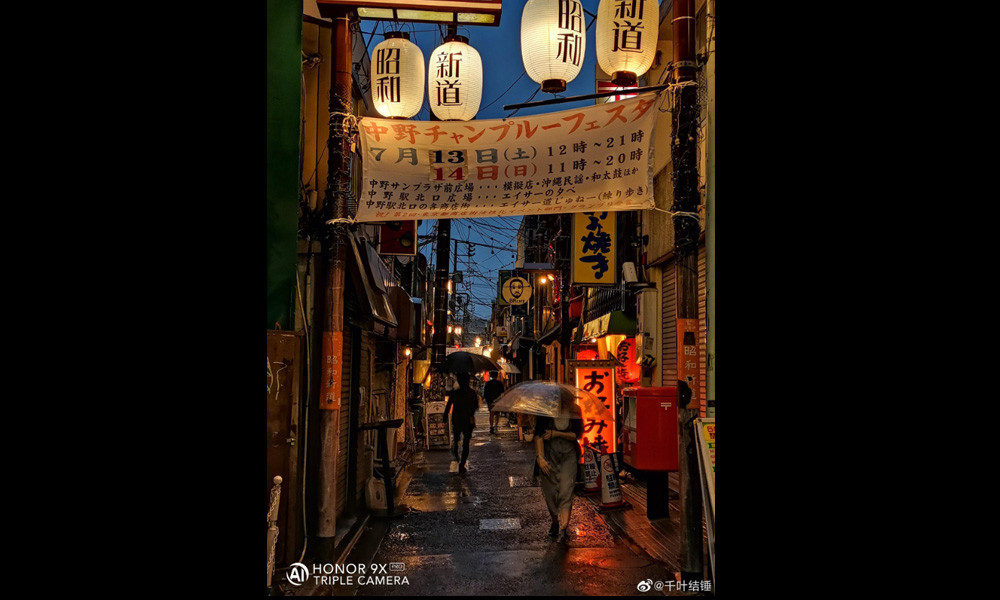 Chất lượng không hề thua kém những bức ảnh được chụp từ những máy ảnh chuyên nghiệp của các nhiếp ảnh gia.