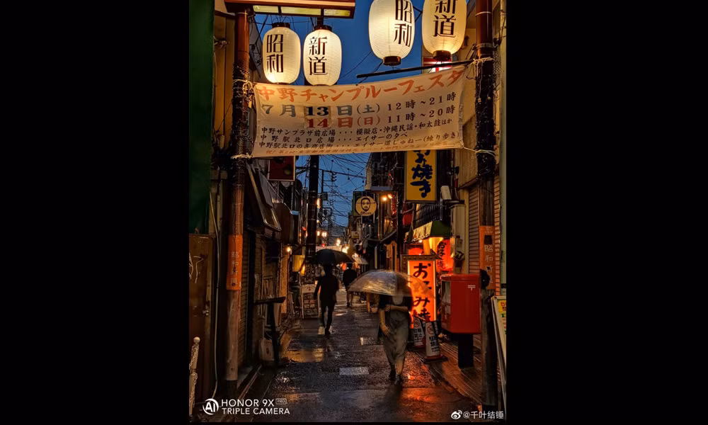 Chất lượng không hề thua kém những bức ảnh được chụp từ những máy ảnh chuyên nghiệp của các nhiếp ảnh gia.