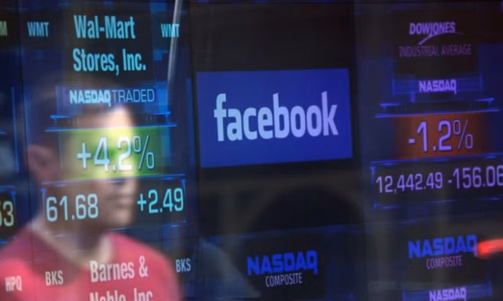 Không phải ngẫu nhiên mà con số lạc quan này được đưa ra. Kết quả thống kê cho thấy Facebook vẫn tăng trưởng tốt dù đang phải đứng giữa cơn bão scandal. Điều này có lợi cho hãng rất nhiều. Vì chỉ trong ít ngày tới đây, Facebook sẽ báo cáo doanh thu quý II năm 2019, vào 24/7. Chắc chắn số liệu thống kê tăng trưởng, sẽ ảnh hưởng tốt tới bảng báo cáo tài chính quan trọng này.