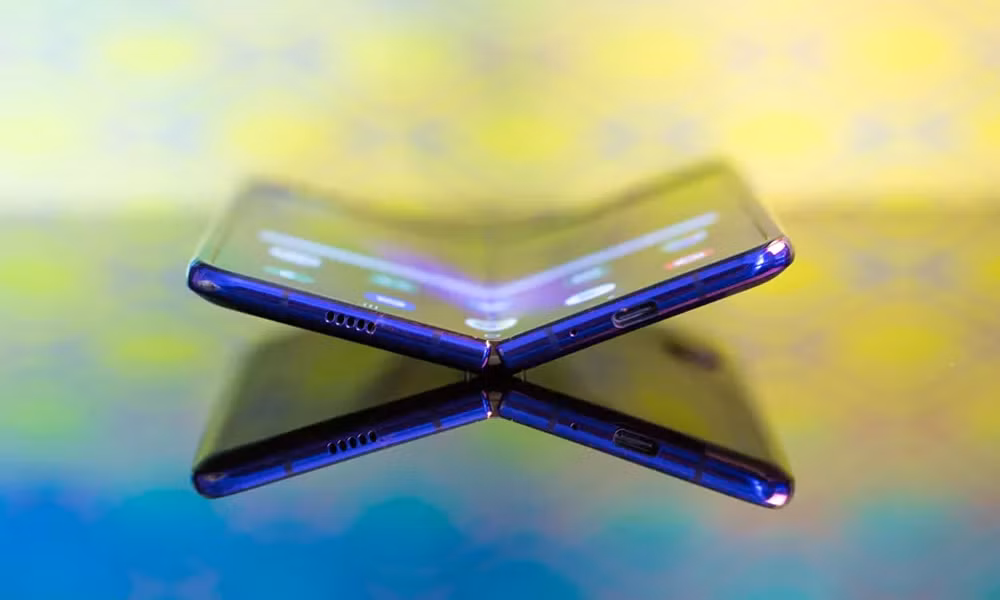 Hãng điện tử số 1 Hàn Quốc đã xác nhận khắc phục thành công lỗi cơ chế gập màn hình trên chiếc Galaxy Fold được ra mắt cách đây không lâu. Samsung cũng tuyên bố sẽ mở bán lại mẫu máy này trong tháng 9 tới đây.