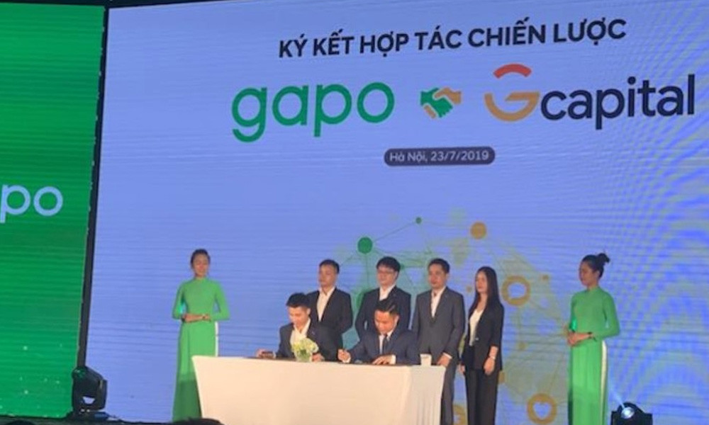 Gapo được G-Capital rót 500 tỷ đồng vốn đầu tư trong giai đoạn 1, với mục tiêu đạt được 50 triệu người dùng. Nó cũng tương đương với số lượng người dùng Facebook tại Việt Nam. Gapo được giới thiệu là mạng xã hội xây dựng hoàn toàn bởi người Việt Nam.