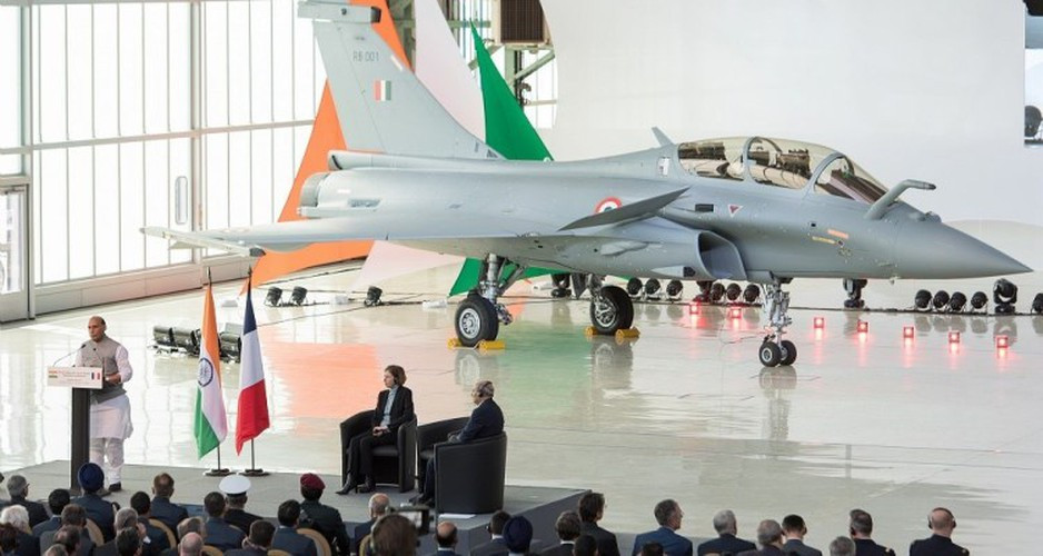 Trong khi Su-30MKI có nhiều nét tương đồng với dòng Su-27/30/35 hiện đang có trong biên chế Trung Quốc thì Rafale lại là một chiến đấu cơ riêng biệt.