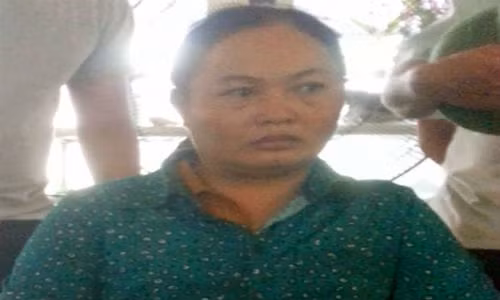 Nguoi dan ong chet bat thuong tai tru tro CA huyen Quoc Oai, HN-Hinh-2