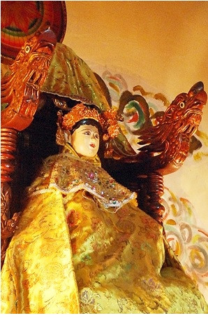 Bi an nang phi tan co so phan ky la nhat hoang cung Dai Viet-Hinh-2