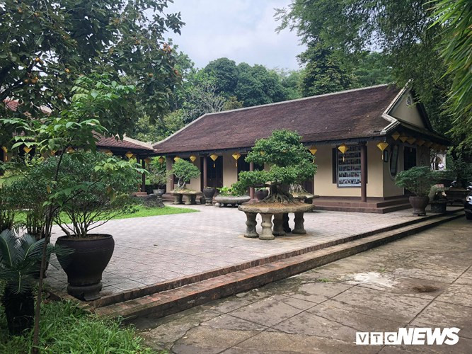 Câu chuyện được đồn đến tai vua Tự Đức. Nhà vua liền sai người đến đây tìm hiểu sự thật.