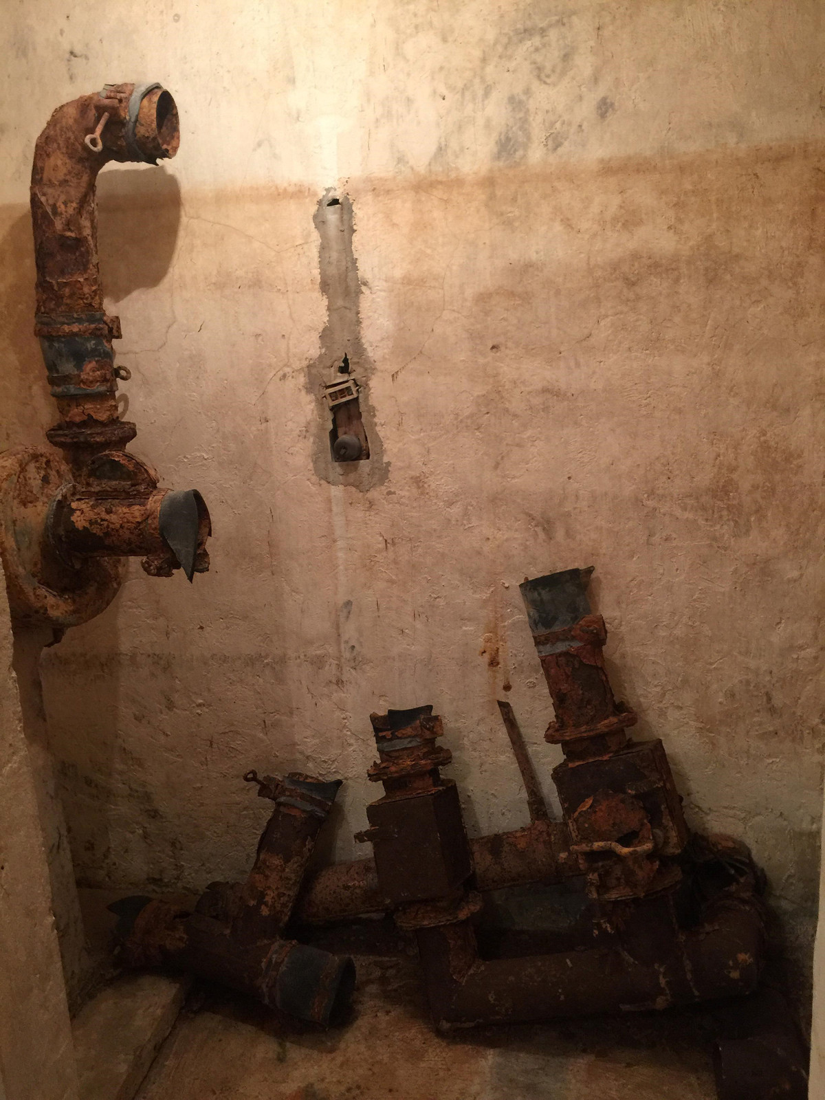 Hầm được sử dụng chủ yếu trong thời gian Mỹ ném bom Hà Nội và các tỉnh phía Bắc tháng 12/1972.