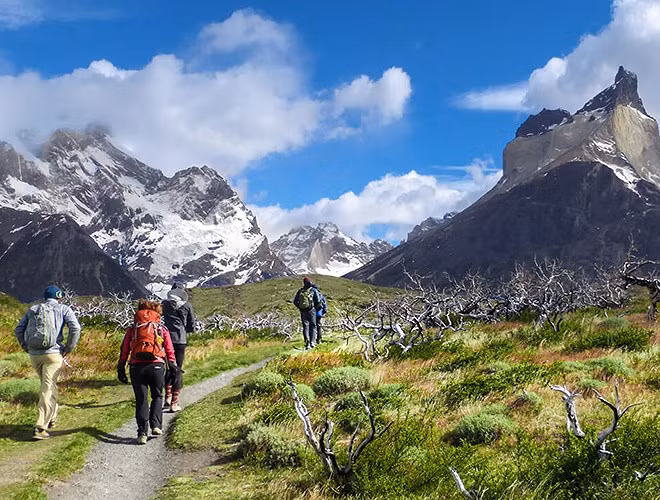 Công viên quốc gia Torres Del Paine, Chile. Đây là một trong những công viên đẹp nhất thế giới, Torres Del Paine có khung cảnh thiên nhiên hùng vĩ và hoang sơ.