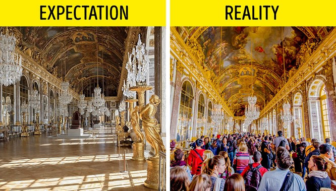 9. Hall of Mirrors, cung điện Versailles, Pháp: Đây là căn phòng rực rỡ nhất của cung điện. Mỗi cửa sổ trong 17 vòm của nó được trang trí với 21 gương soi, kết phản xạ ánh sáng của 357 chiếc gương tạo nên một cảnh tượng ngoạn mục làm du khách sững sờ. Tuy nhiên, bạn đừng hy vọng đến việc chụp một bức ảnh đẹp đẽ ở giữa Hall of Mirrors lộng lẫy. Bạn thậm chí còn không có cơ hội chụp một bức ảnh tự sướng bình thường bởi lượng người du khách đông đến nghẹt thở.