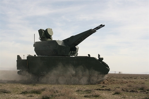 Tuy nhiên, nếu dùng Korkut lấp vào chỗ trống của MIM-23 HAWK, tình hình với Thổ có thể còn tồi tệ hơn. Bởi trong khi MIM-23 là hệ thống tên lửa được xếp vào dòng tầm trung có thể đánh chặn những mục tiêu ở khoảng cách 30km thì khả năng của Korkut khá khiêm tốn.