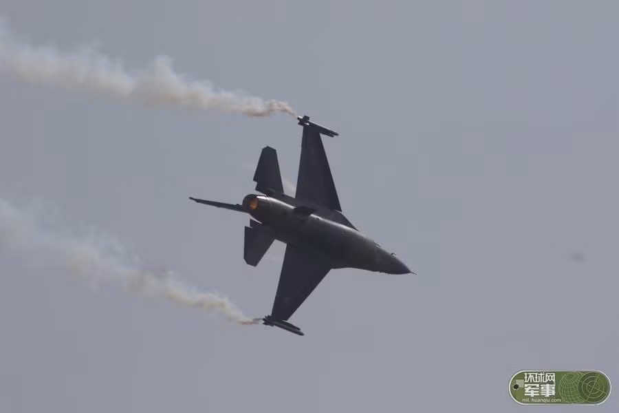 Tiêm kích F-16 của Không quân Pakistan. Nguồn ảnh: Hoàn Cầu