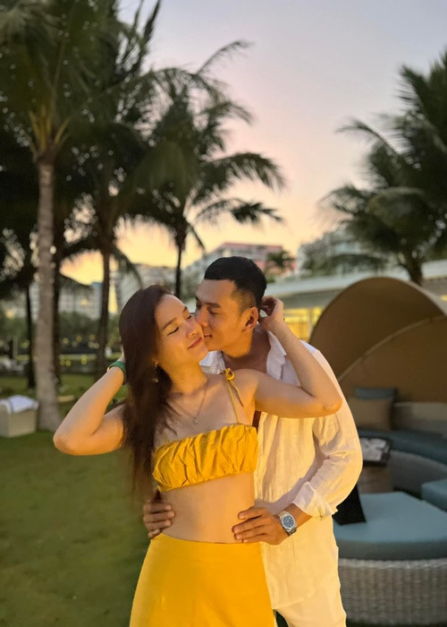 Trên Yan, Phương Trinh chia sẻ chi phí chụp ảnh cưới tại Phú Quốc lên đến nửa tỷ đồng.