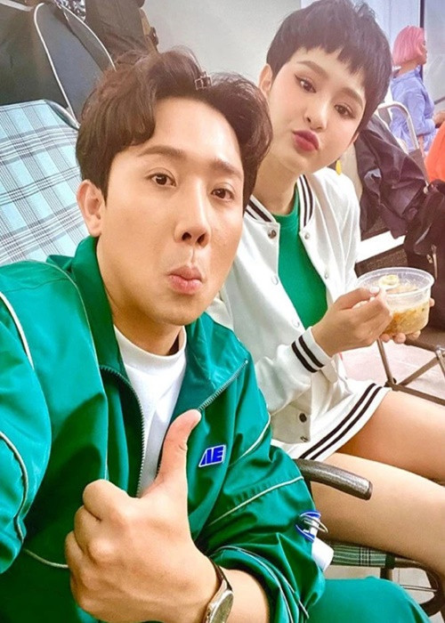 Trấn Thành nhận định Hiền Hồ sẽ ngây thơ đến năm 80 tuổi. Ảnh: Yan