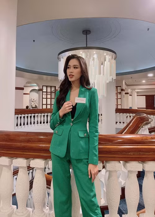 Chung kết Miss World 2021- Hoa hậu Thế giới 2021 sẽ diễn ra vào ngày 16/3 tại Puerto Rico. Mới đây, Đỗ Thị Hà bước vào phần thi phỏng vấn kín với ban giám khảo. Ảnh: FBNV
