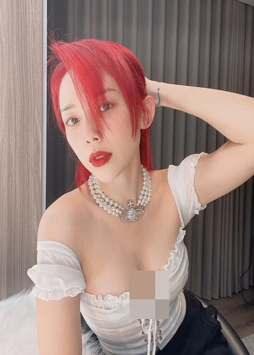 Tóc Tiên sở hữu vẻ đẹp cá tính, hiện đại. Ảnh: FBNV