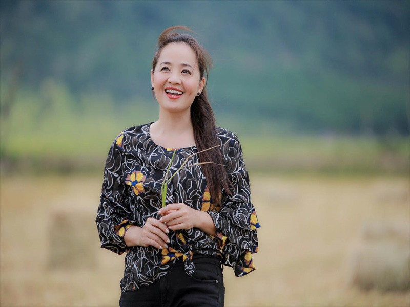 Hoài An kết hôn lần đầu nhưng chia tay vài năm sau khi vợ chồng cô có một cậu con trai. Nữ diễn viên từng ám ảnh vì người chồng cũ vũ phu. “Không ai tin là sau 6 năm ly hôn, khi anh ấy đến nhà mà còn đánh tôi nữa. Lần đánh này làm tôi thức tỉnh, mọi tình cảm còn sót lại dành cho chồng cũ tan biến hết, không còn chút vấn vương. Tôi đâu có lỗi để phải bị đối xử như vậy?”, nữ diễn viên phim “Người đẹp Tây Đô” cho hay.