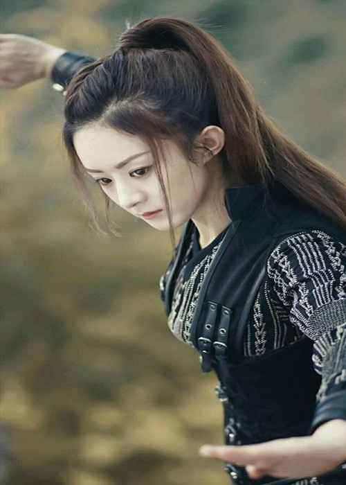 Sau thành công của “Sở Kiều truyện”, đoàn phim từng 5 lần đến gặp Triệu Lệ Dĩnh mời đóng phần 2 nhưng cô từ chối vì có kế hoạch phát triển sự nghiệp riêng. Ảnh: Lao động