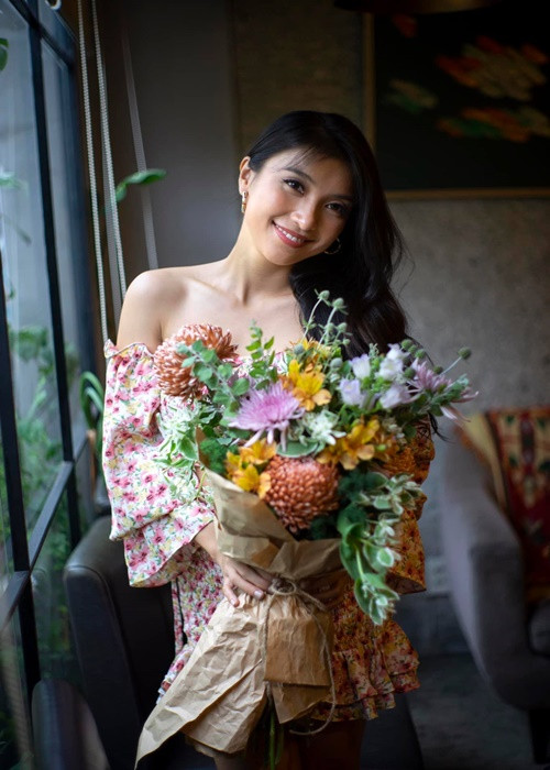 Sự nghiệp ca hát của Như Quỳnh khá mờ nhạt.