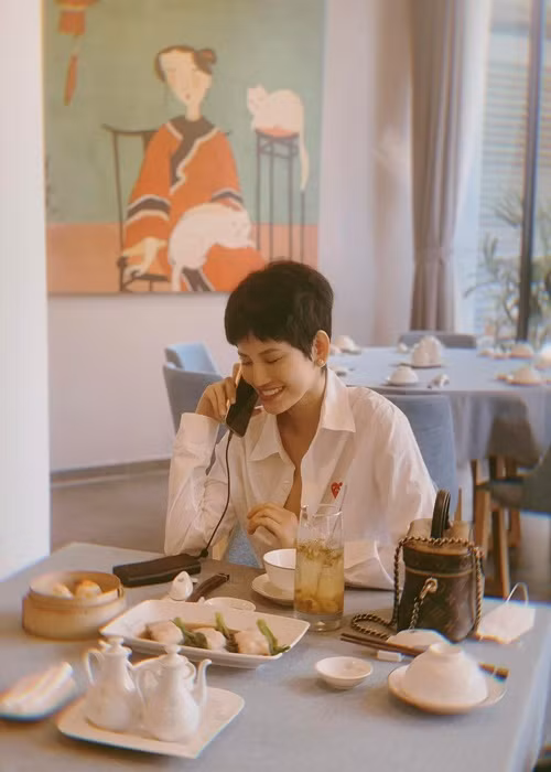 Loạt động thái của Uyên Tô khiến không ít người lo lắng. Ảnh: FBNV