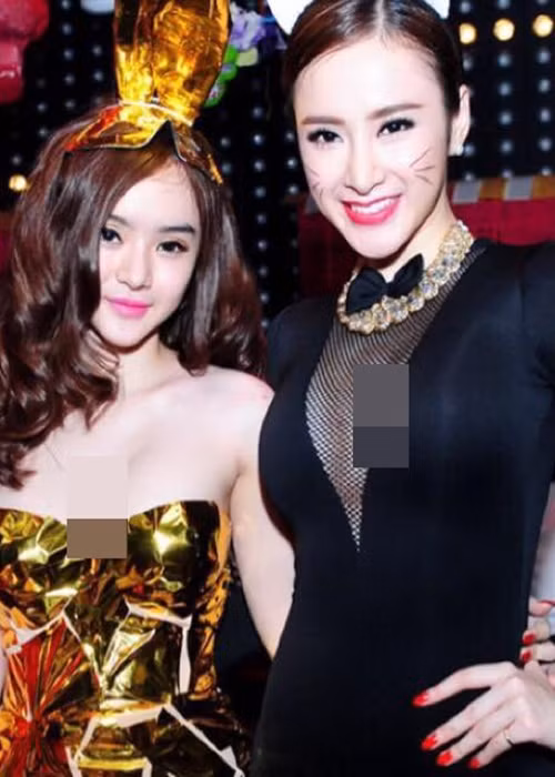 Phương Trang tham gia các phim "Mùi ngò gai", "Cậu bé ngoài hành tinh", "Kính vạn hoa"... Tuy nhiên, các vai diễn của cô không gây chú ý.