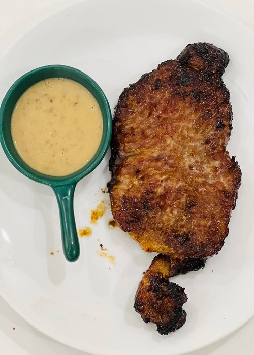 Gần đây, cô khoe bữa ăn khuya dành cho ông xã.