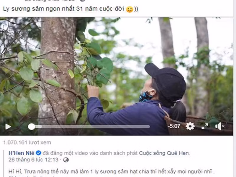 Tháng 7/2020, bạn trai tin đồn của H’hen Niê bất ngờ chia sẻ lại những dòng trạng thái của người đẹp đồng thời khẳng định chưa bao giờ viết dòng trạng thái độc thân: "Ai lấy Facebook em ghi tầm bậy tầm bạ chứ em có biết gì đâu". Ảnh: FB Tuấn K