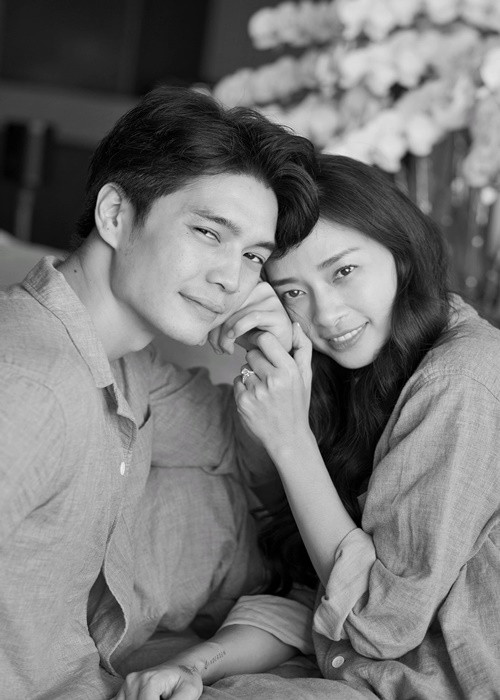 Chỉ 1 năm sau khi nhận được hoa cưới từ Đông Nhi, Ngô Thanh Vân nên duyên với Huy Trần. Ảnh: FBNV