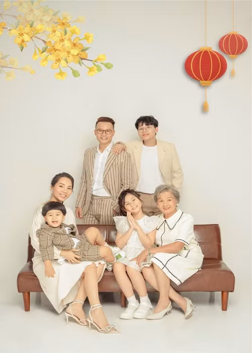 Khi mới cùng bố tham gia “Bố ơi! Mình đi đâu thế”, Tê Giác khá hiếu thắng và hay khóc nhè.