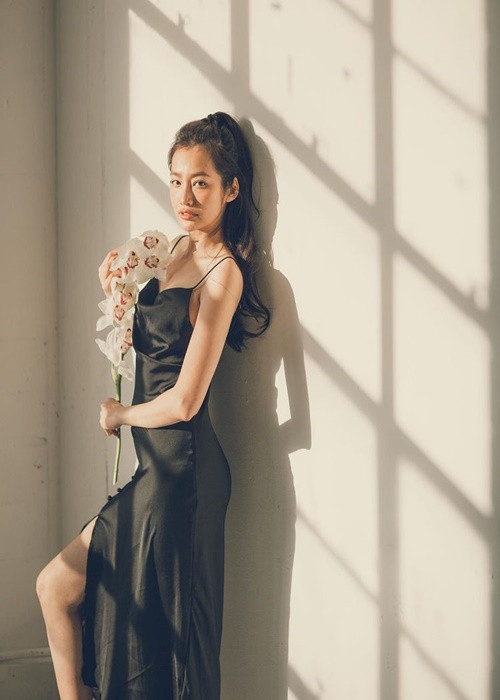 Trúc Diễm hướng tới hình ảnh tự lập, quyến rũ ở tuổi 35.