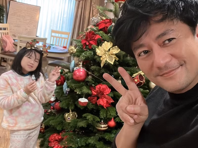 Hai con của Trương Minh Cường đang sống cùng vợ cũ của nam diễn viên.