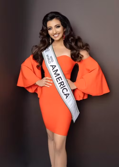 Á hậu 1 Hoa hậu Thế giới 2021 lấy lại được nhan sắc xinh đẹp sau thời gian chữa trị. Ảnh: FBNV