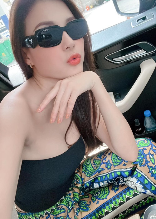 Không chỉ ngày càng xinh đẹp, Thúy Diễm còn thăng hoa sự nghiệp lẫn tình duyên.