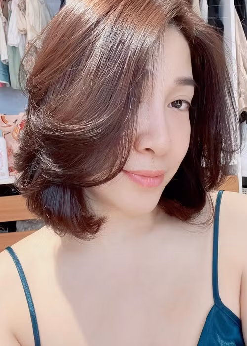 Pha Lê chia sẻ lý do cô giấu kín hôn nhân rạn nứt từ lâu vì trước hết muốn vượt qua giai đoạn khó khăn nhất.