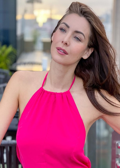 Trong những năm qua, Natalie thường xuyên được mời làm giám khảo các cuộc thi sắc đẹp.