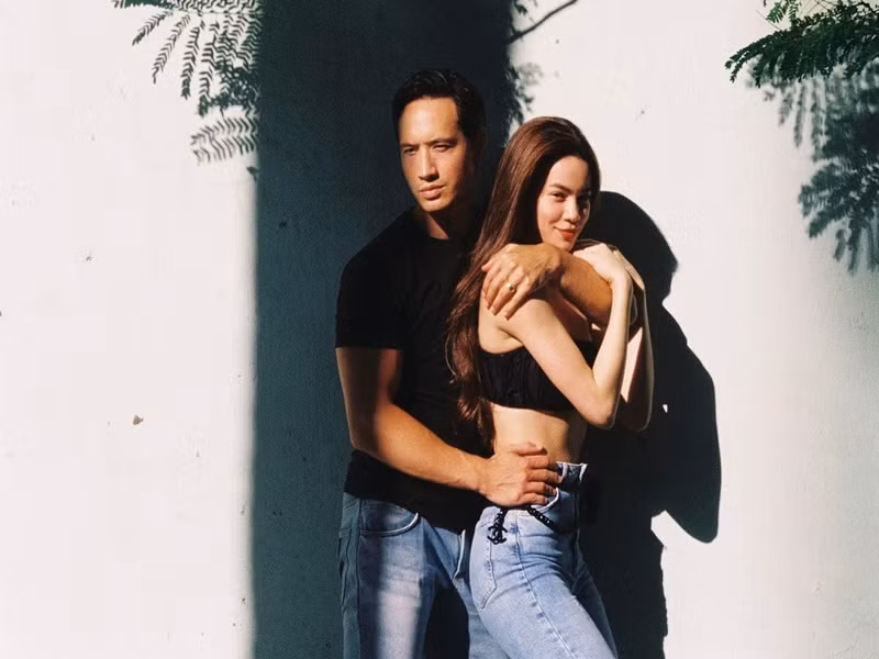 Mối quan hệ giữa Hà Hồ và gia đình Kim Lý rất tốt đẹp từ khi cả hai gắn bó cho đến nay.