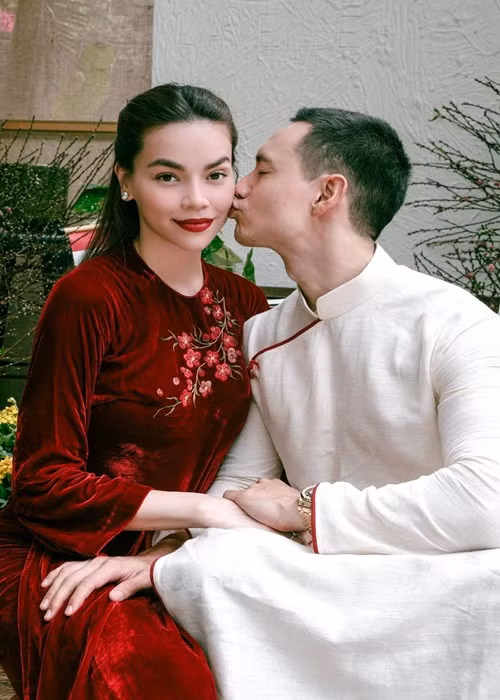 Hà Hồ chia sẻ, sau 5 năm yêu nhau, cô và Kim Lý vẫn thương yêu nhau và chia sẻ mọi thứ.