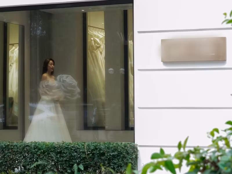 Một vài hình ảnh Minh Hằng thử váy cưới cho thấy cô đang rất hạnh phúc chuẩn bị cho hôn lễ. Ảnh: Yan