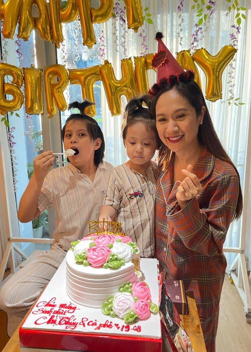 Mỗi tháng, vợ chồng Thanh Thúy chi 26 triệu đồng để trả lương cho giúp việc. Ảnh: FBNV