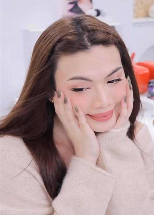 Đào Bá Lộc khẳng định bản thân không hay biết mình trở thành người thứ ba. Tuy nhiên ngay khi phát hiện ra, ca sĩ quyết chia tay bởi không thích chia sẻ hay giành giật hạnh phúc của người khác.